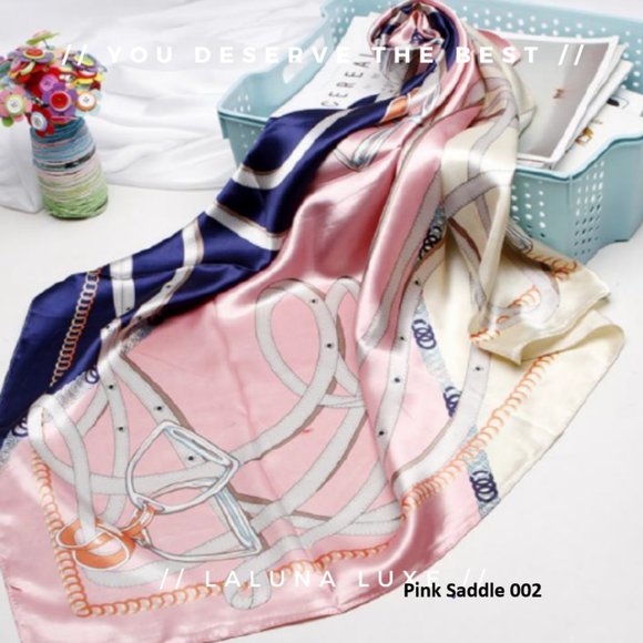 Scarf - Picture 6 of 8